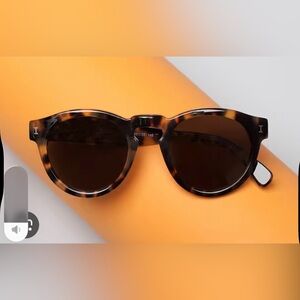 Illesteva Leonard Tortoiseshell Round Frame Sunglasses - Brown